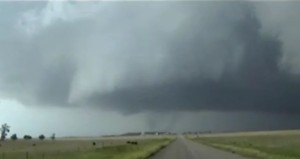 2002_Jun26_tornado1