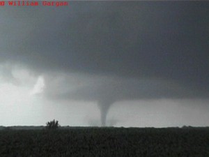 tornado1b_061104